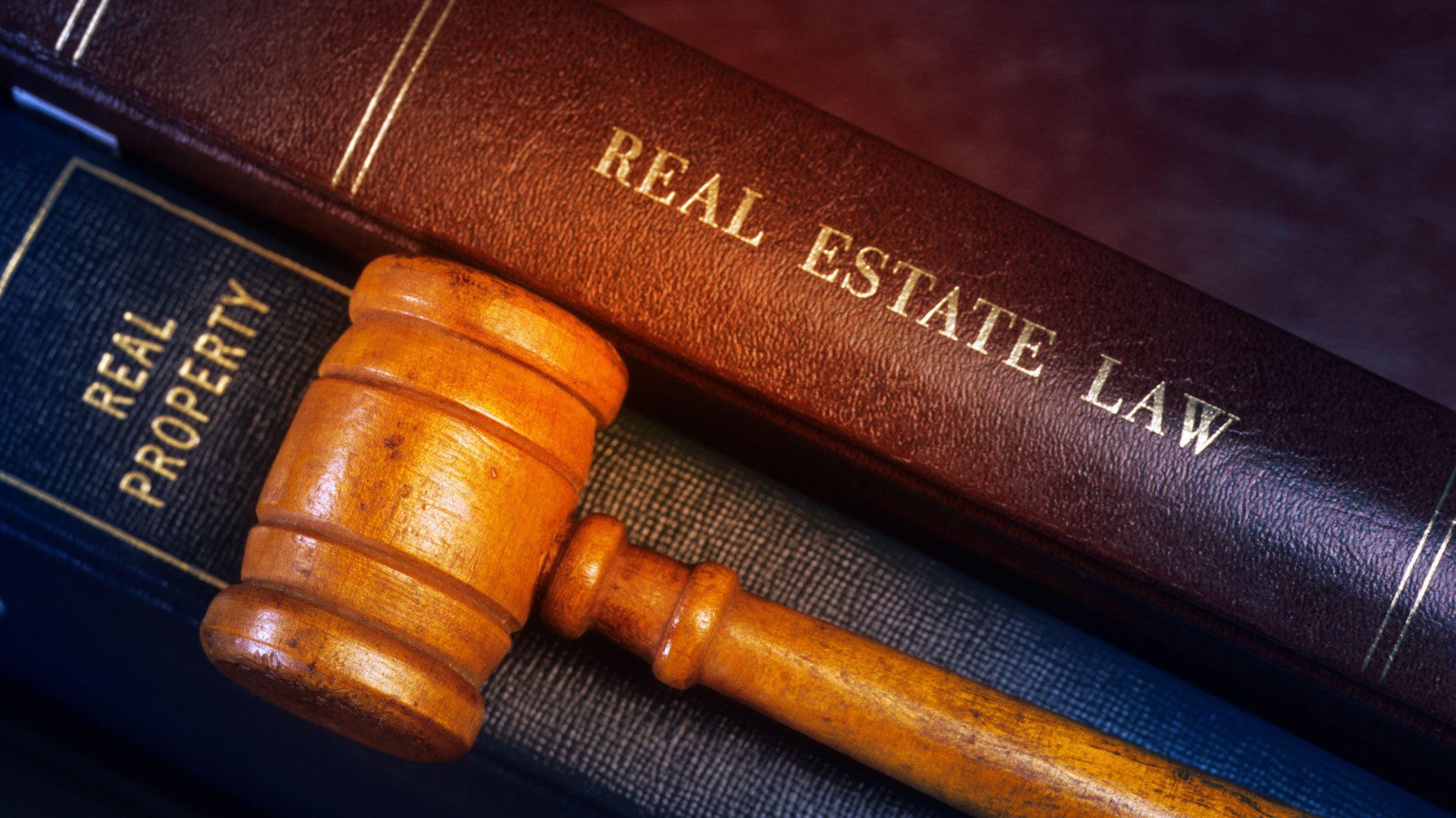 Do You Really Need a Real Estate Attorney to Buy or Sell a House? 